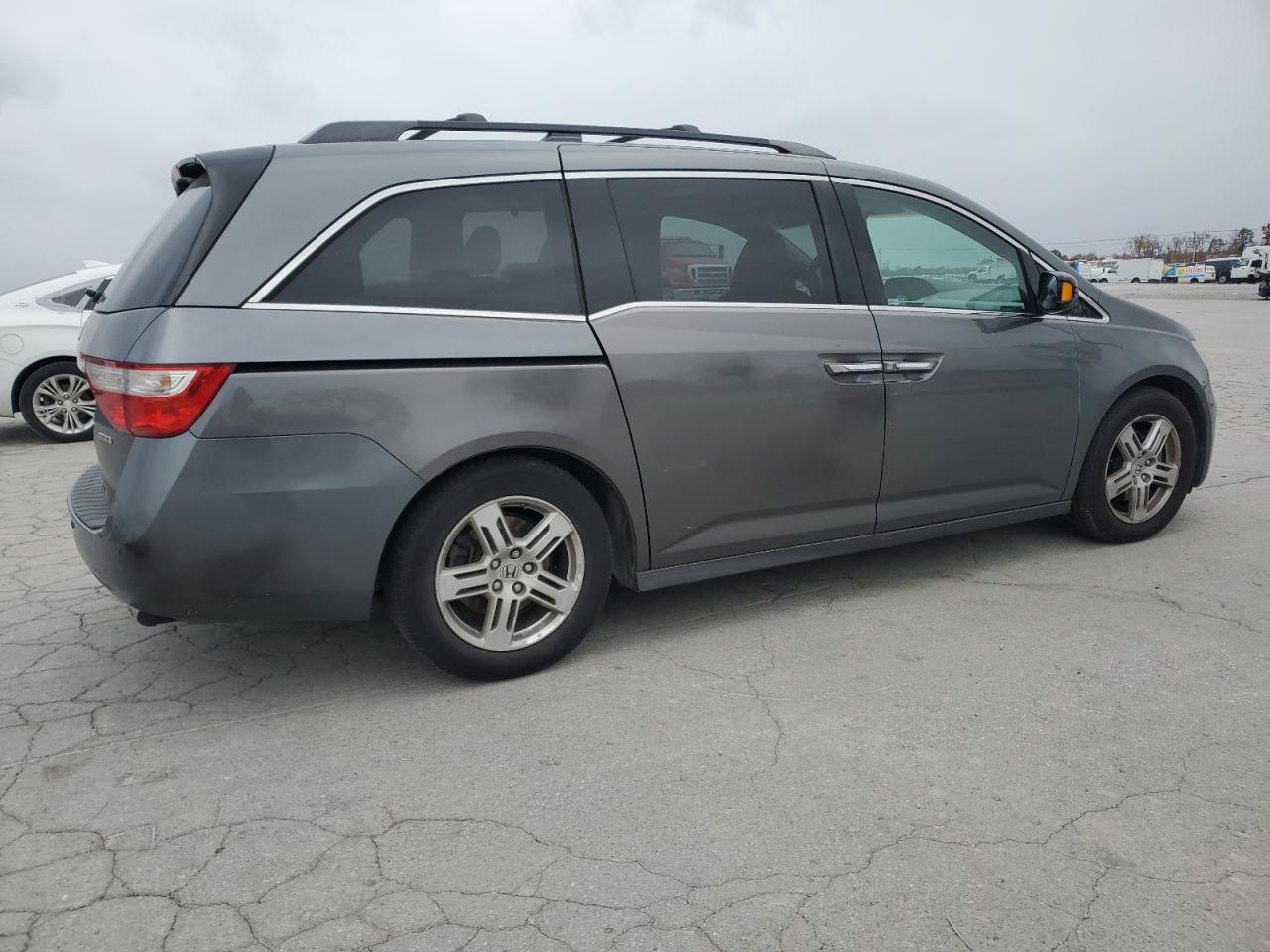 2012 HONDA ODYSSEY TOURING photo 7