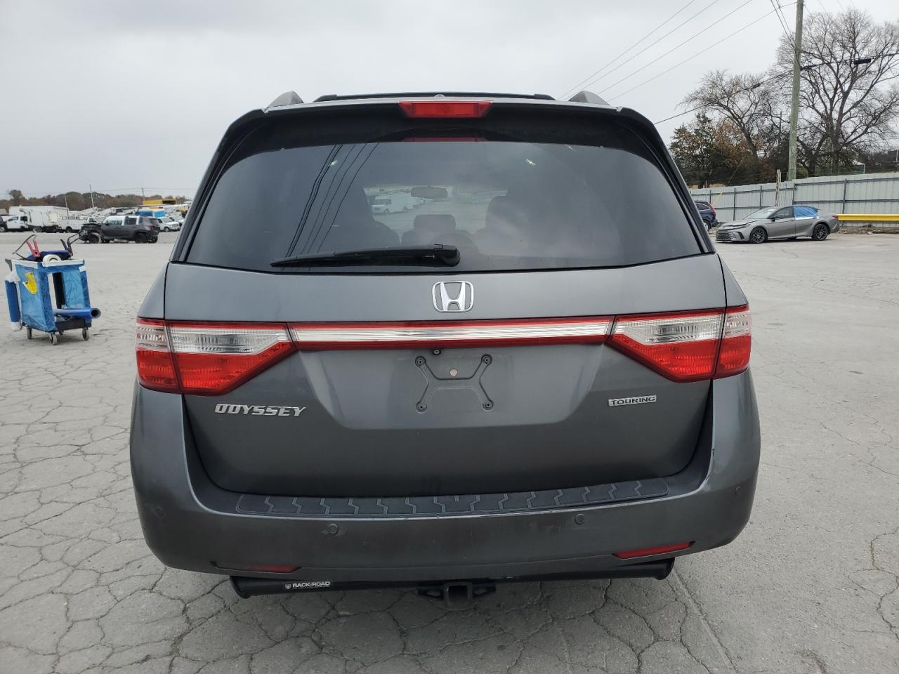 2012 HONDA ODYSSEY TOURING photo 16