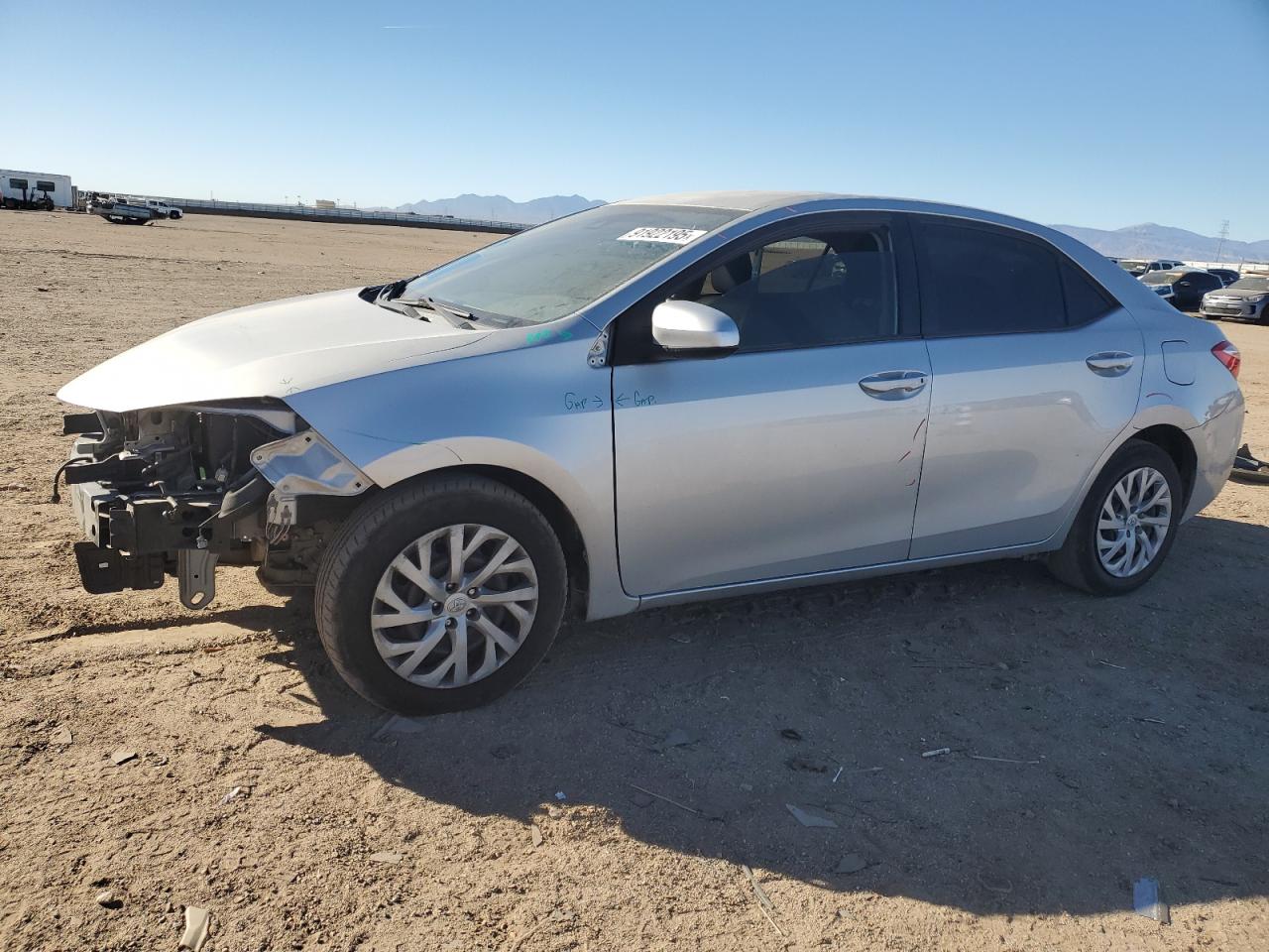 2017 TOYOTA COROLLA