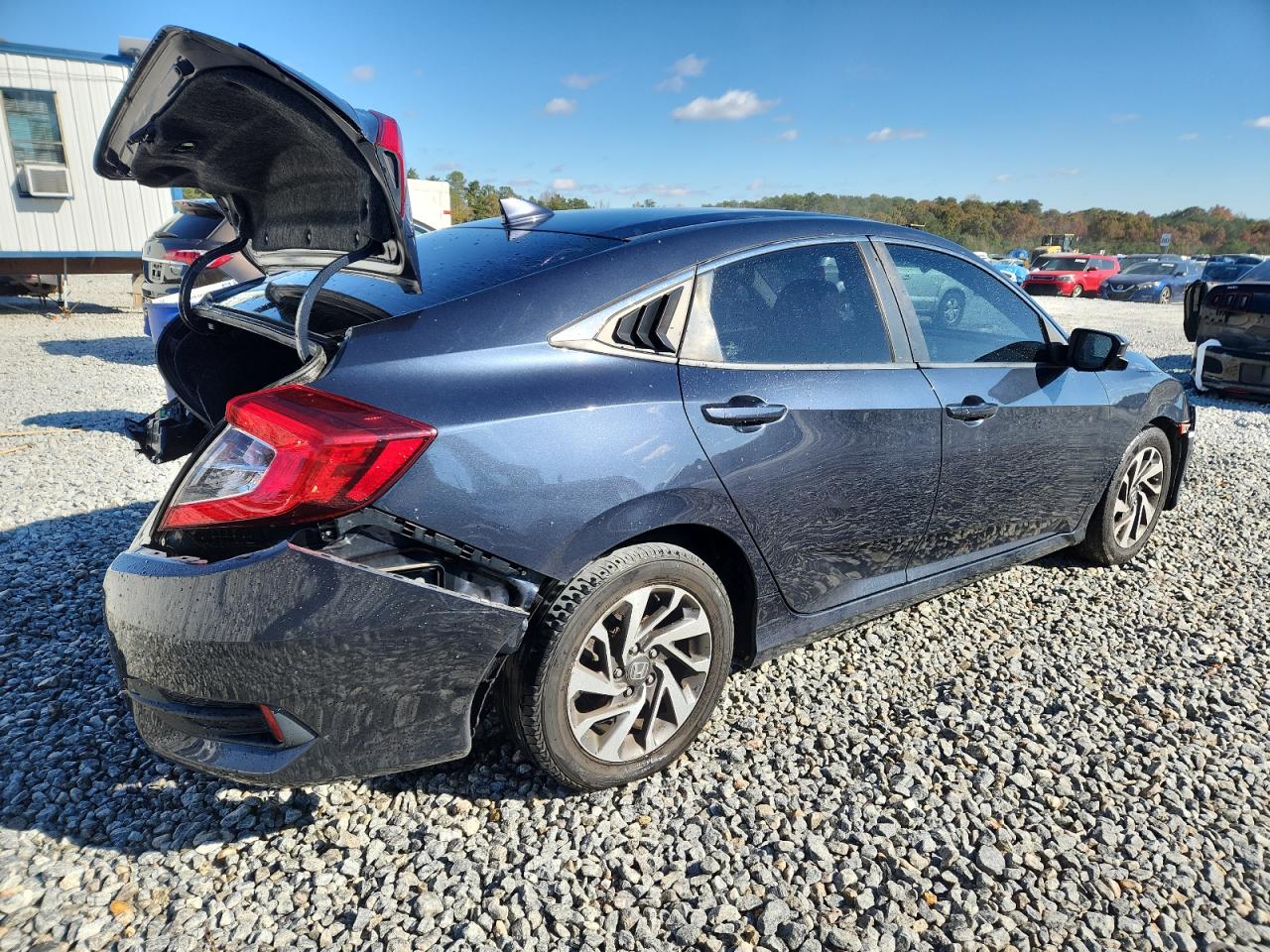 2017 HONDA CIVIC EX photo 7