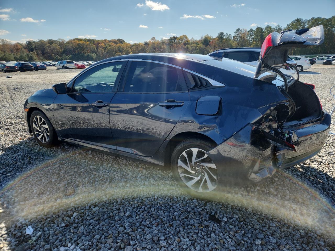 2017 HONDA CIVIC EX photo 4