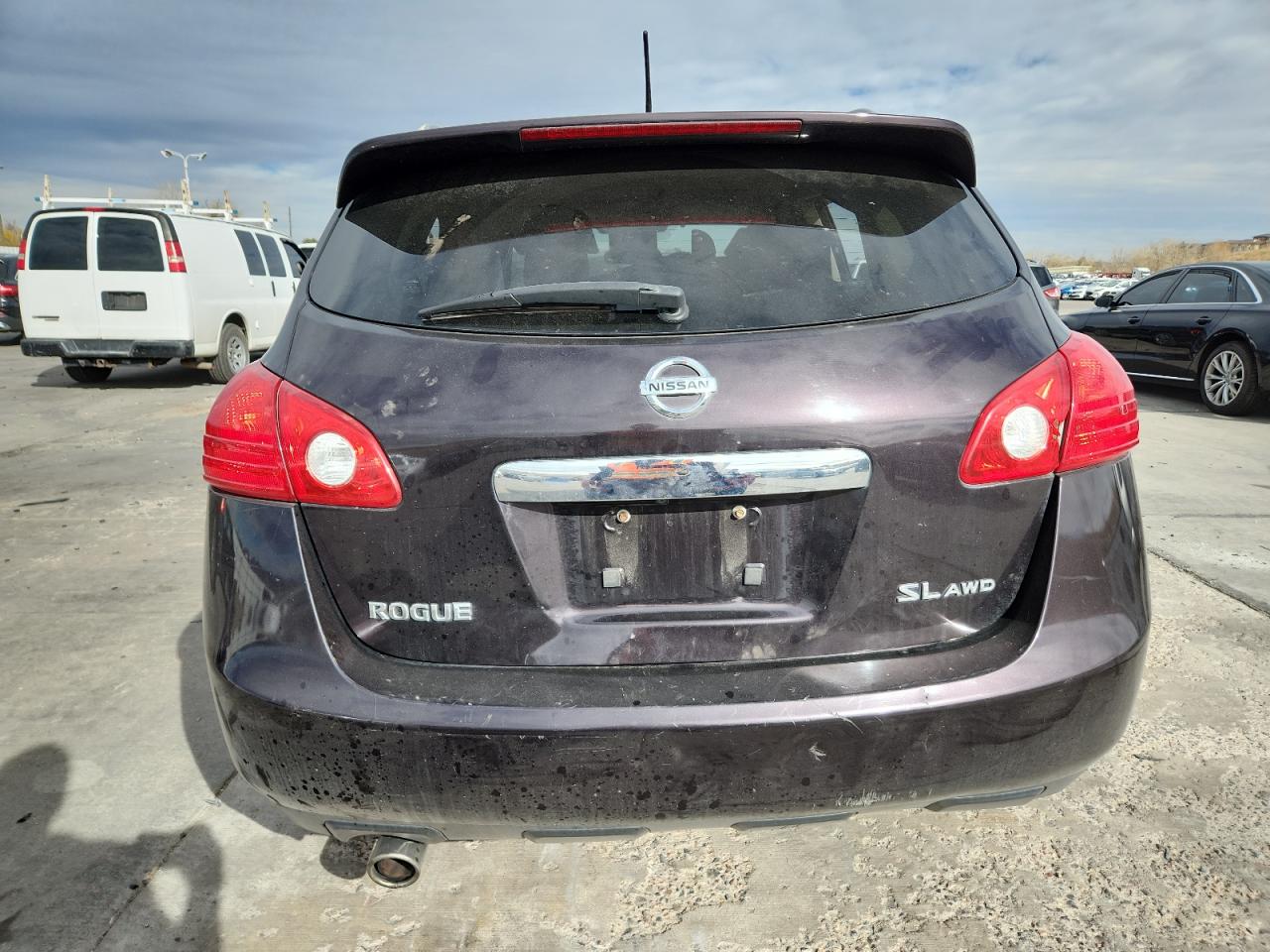 2011 NISSAN ROGUE S photo 6