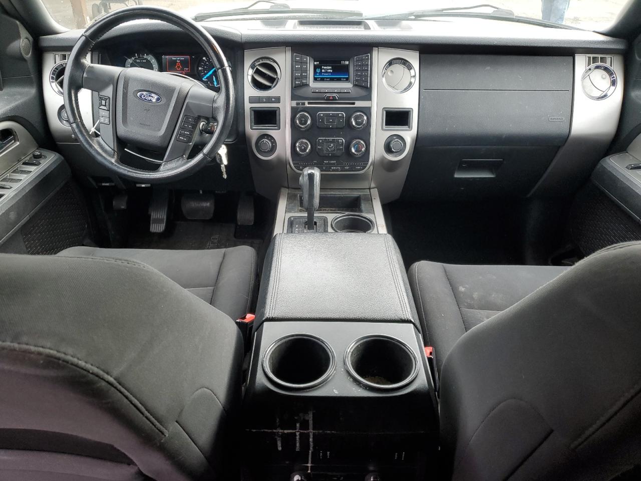 2017 FORD EXPEDITION XLT photo 15