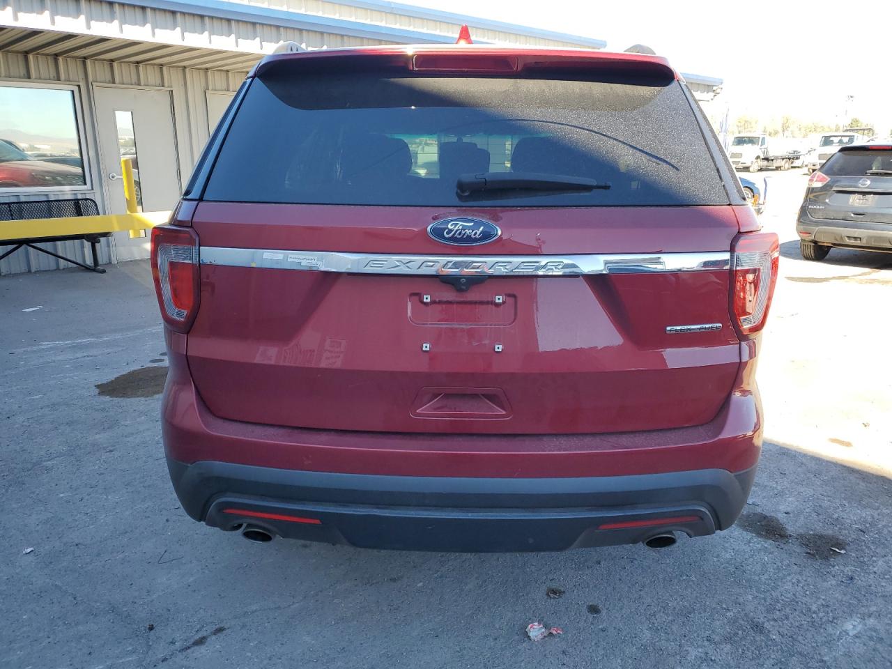2016 FORD EXPLORER photo 11