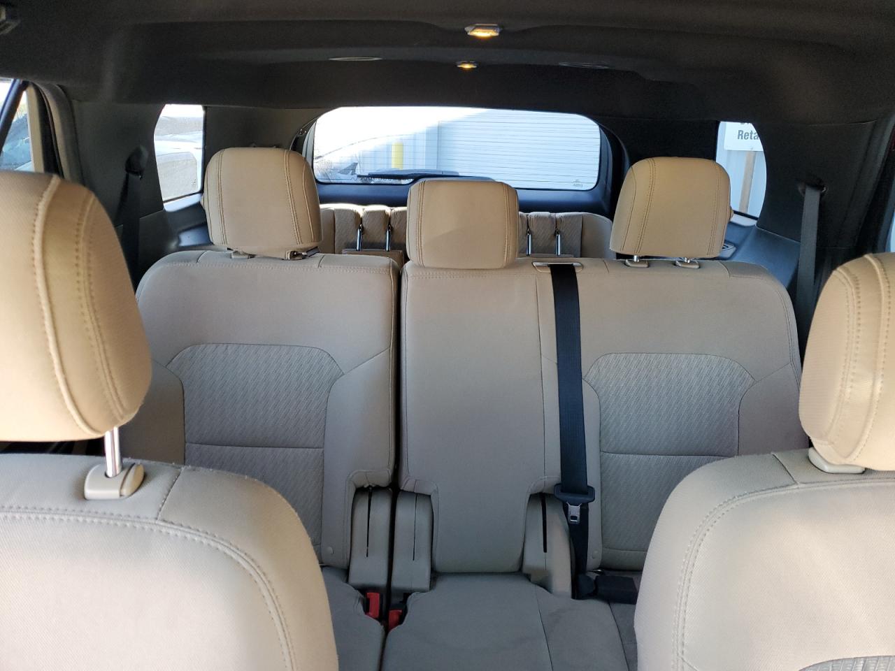 2016 FORD EXPLORER photo 19