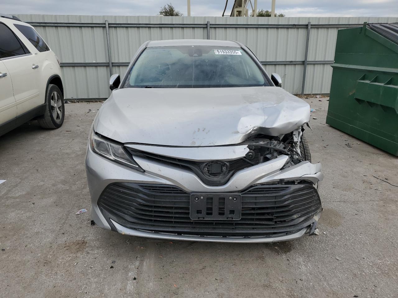 2019 TOYOTA CAMRY L photo 13