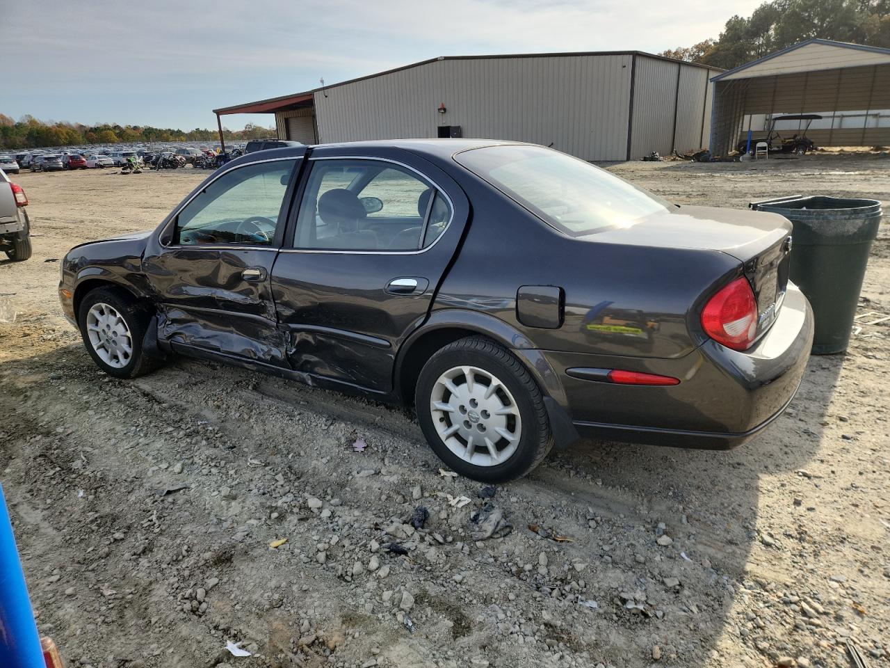 2001 NISSAN MAXIMA GXE photo 4