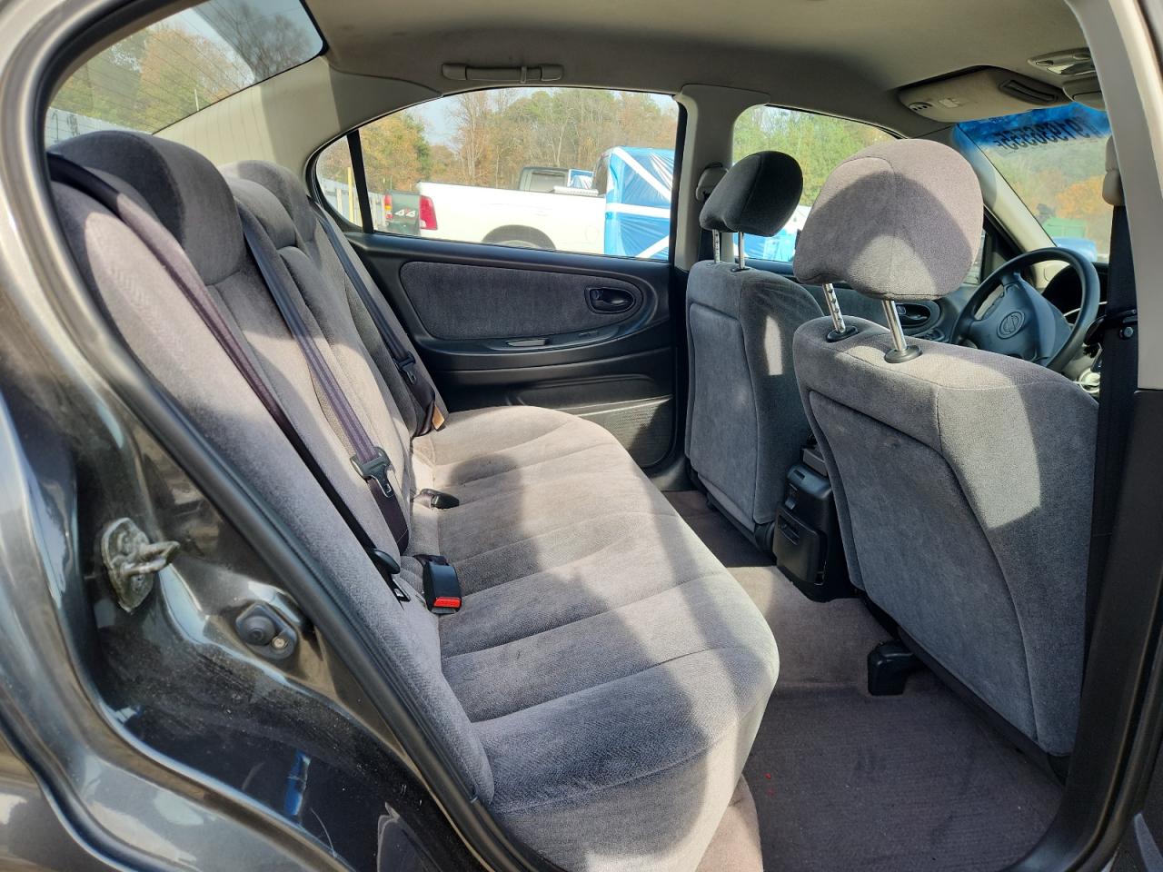 2001 NISSAN MAXIMA GXE photo 28