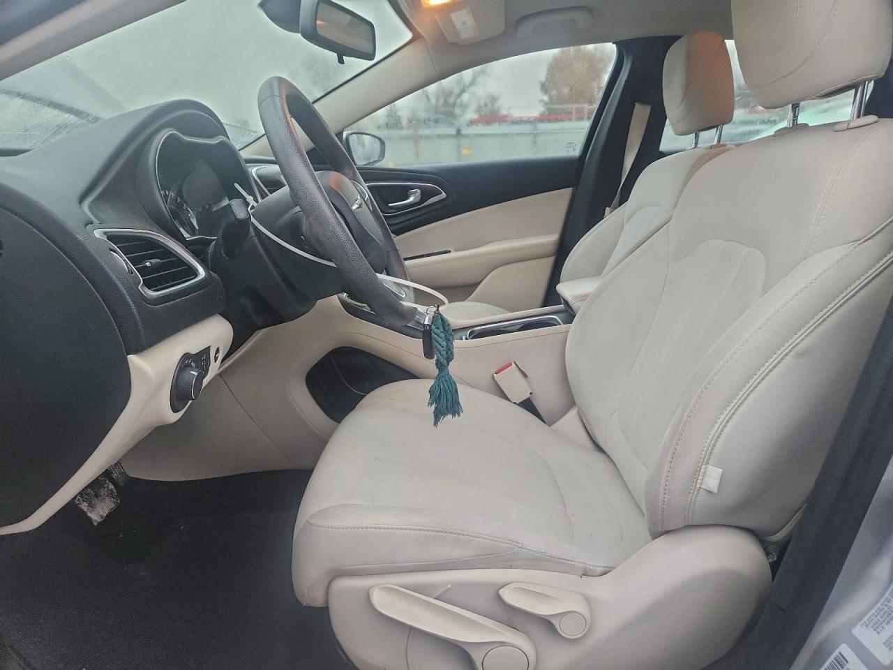 2016 CHRYSLER 200 LIMITED photo 13