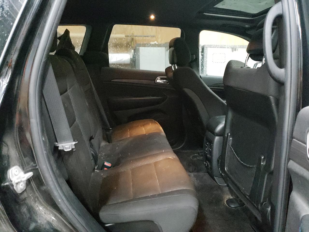 2018 JEEP GRAND CHEROKEE LAREDO photo 11