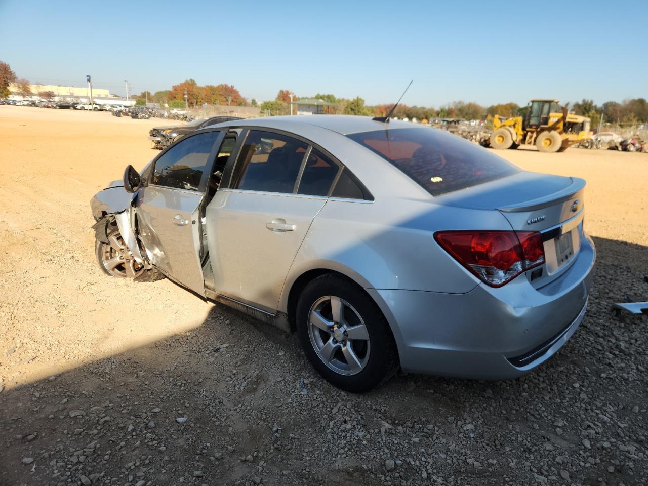2011 CHEVROLET CRUZE LT photo 3