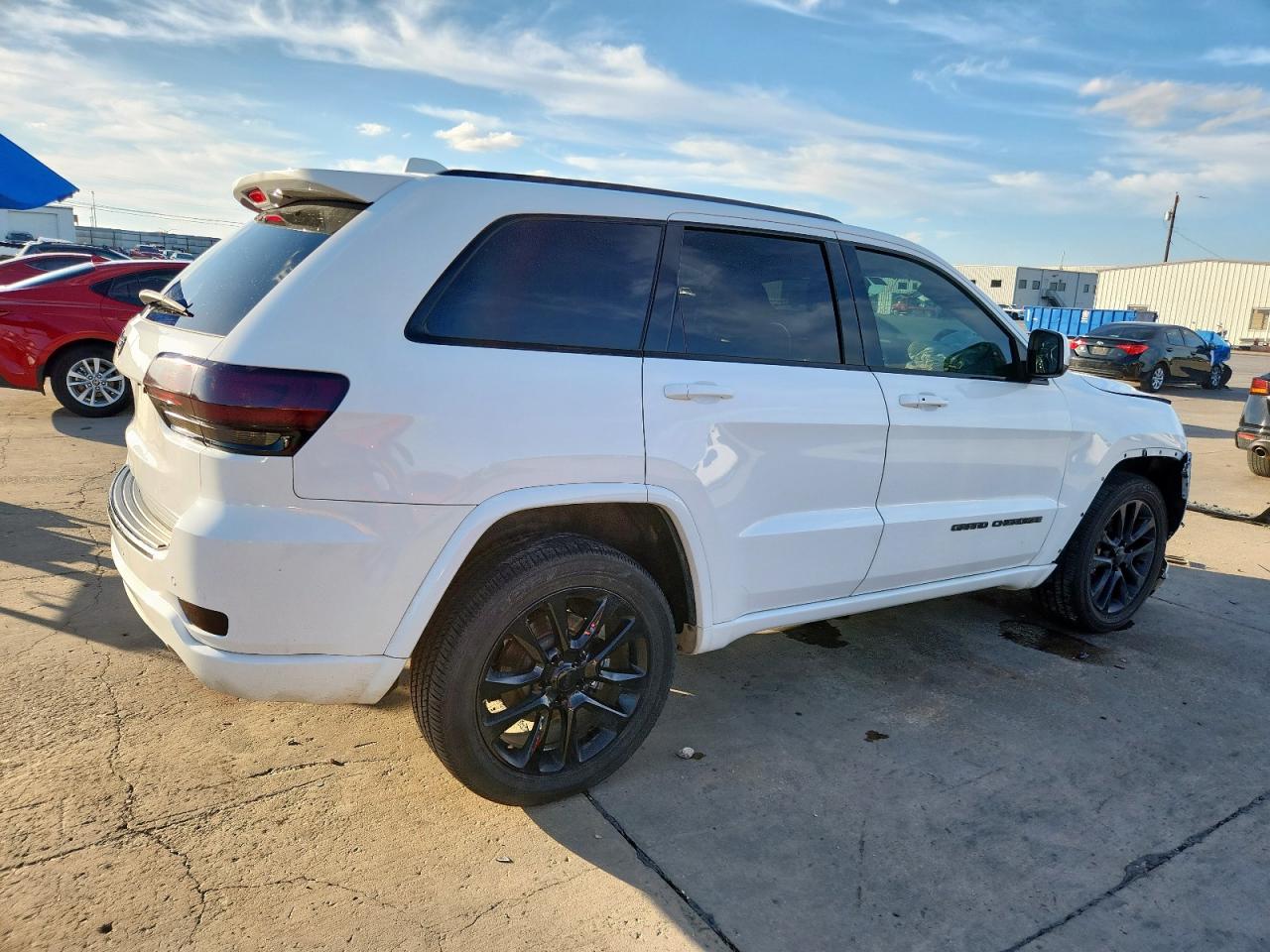 2018 JEEP GRAND CHEROKEE LAREDO photo 5