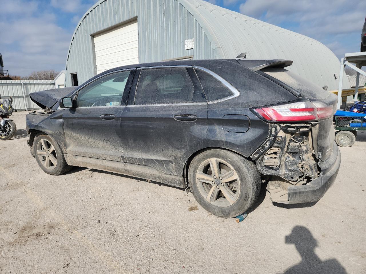 2021 FORD EDGE SEL photo 2