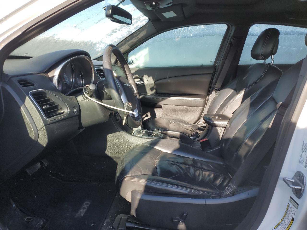2013 CHRYSLER 200 LIMITED photo 7