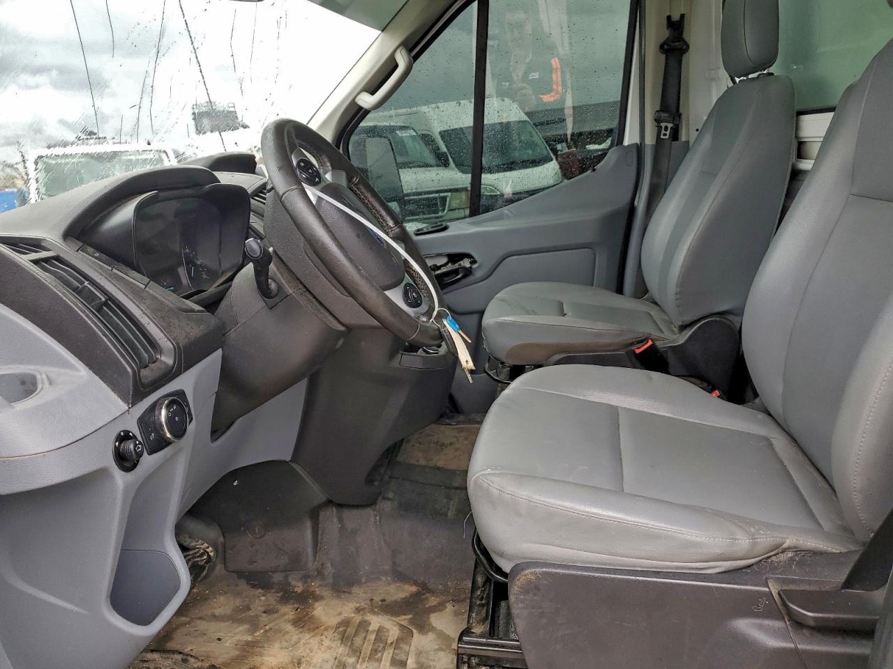 2017 FORD TRANSIT UTILITY / SERVICE TRUCK photo 13