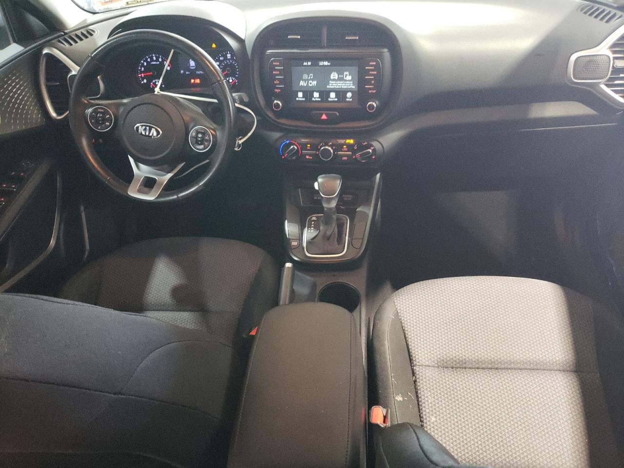2020 KIA SOUL LX photo 8