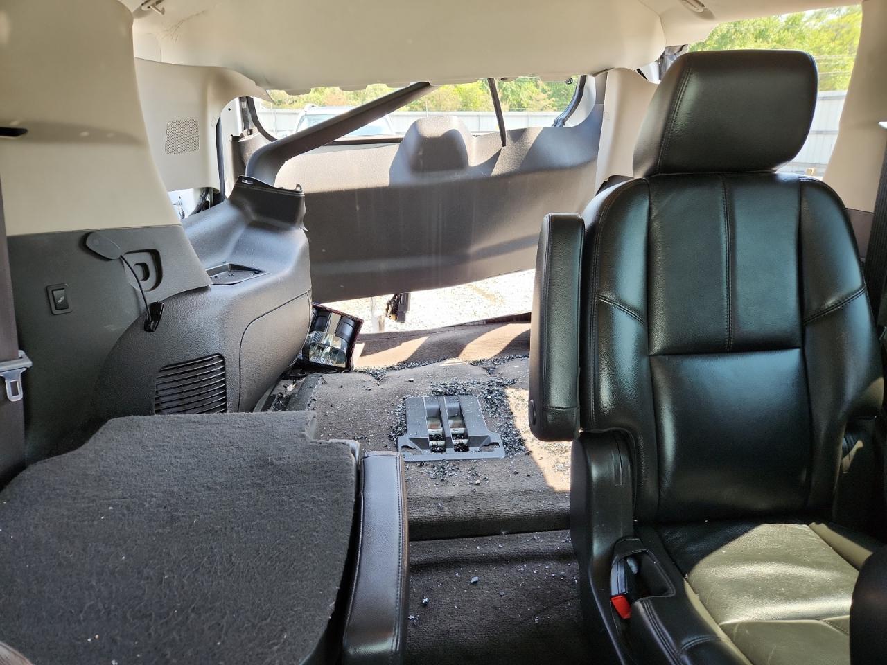 2011 CHEVROLET TAHOE K1500 LT photo 28