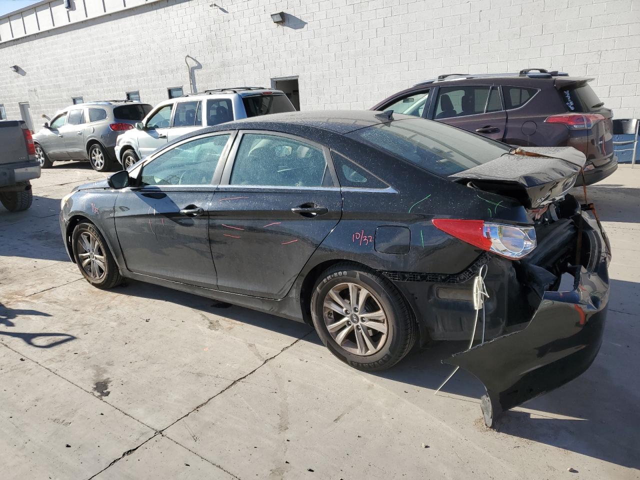 2013 HYUNDAI SONATA GLS photo 2