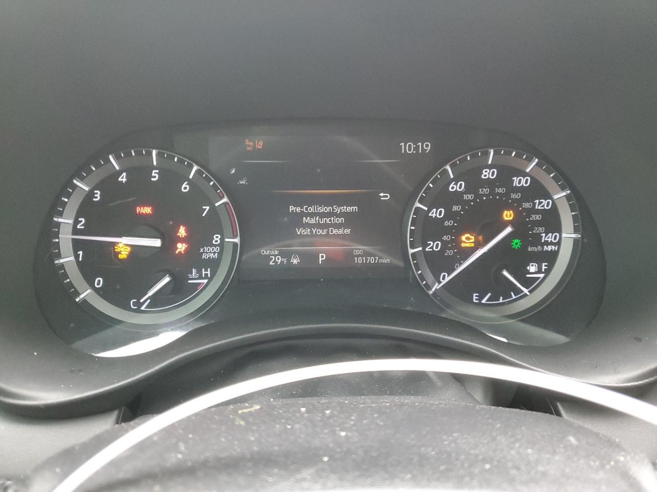 2020 TOYOTA HIGHLANDER XLE photo 25
