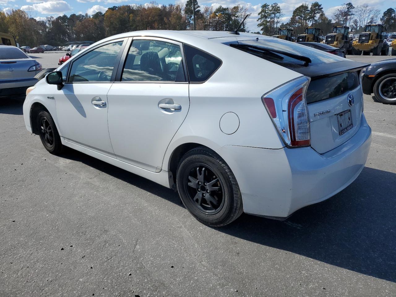 2013 TOYOTA PRIUS photo 2