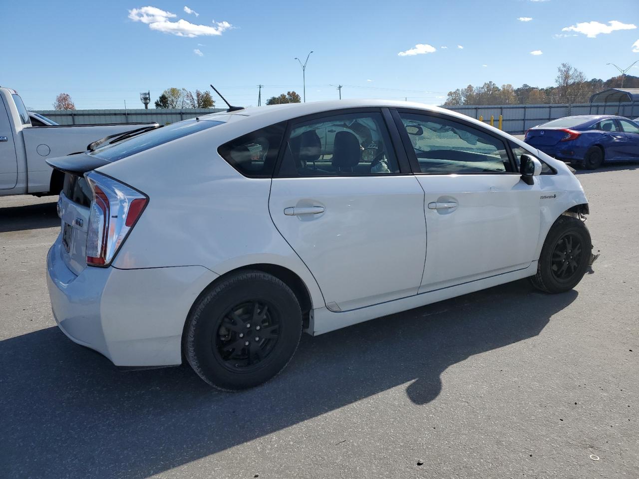 2013 TOYOTA PRIUS photo 3