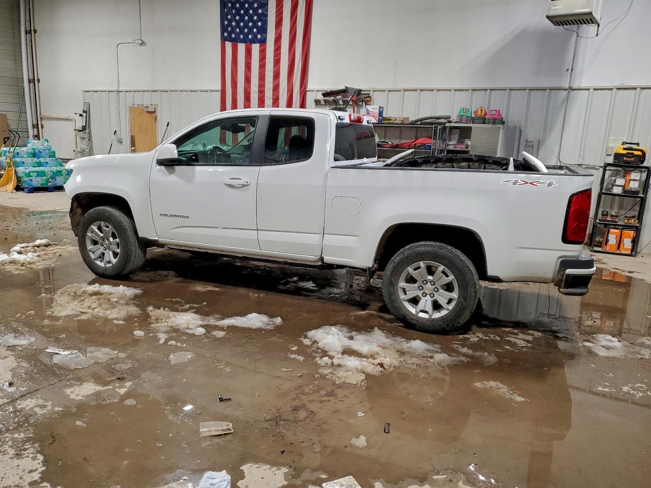 2022 CHEVROLET COLORADO LT photo 3