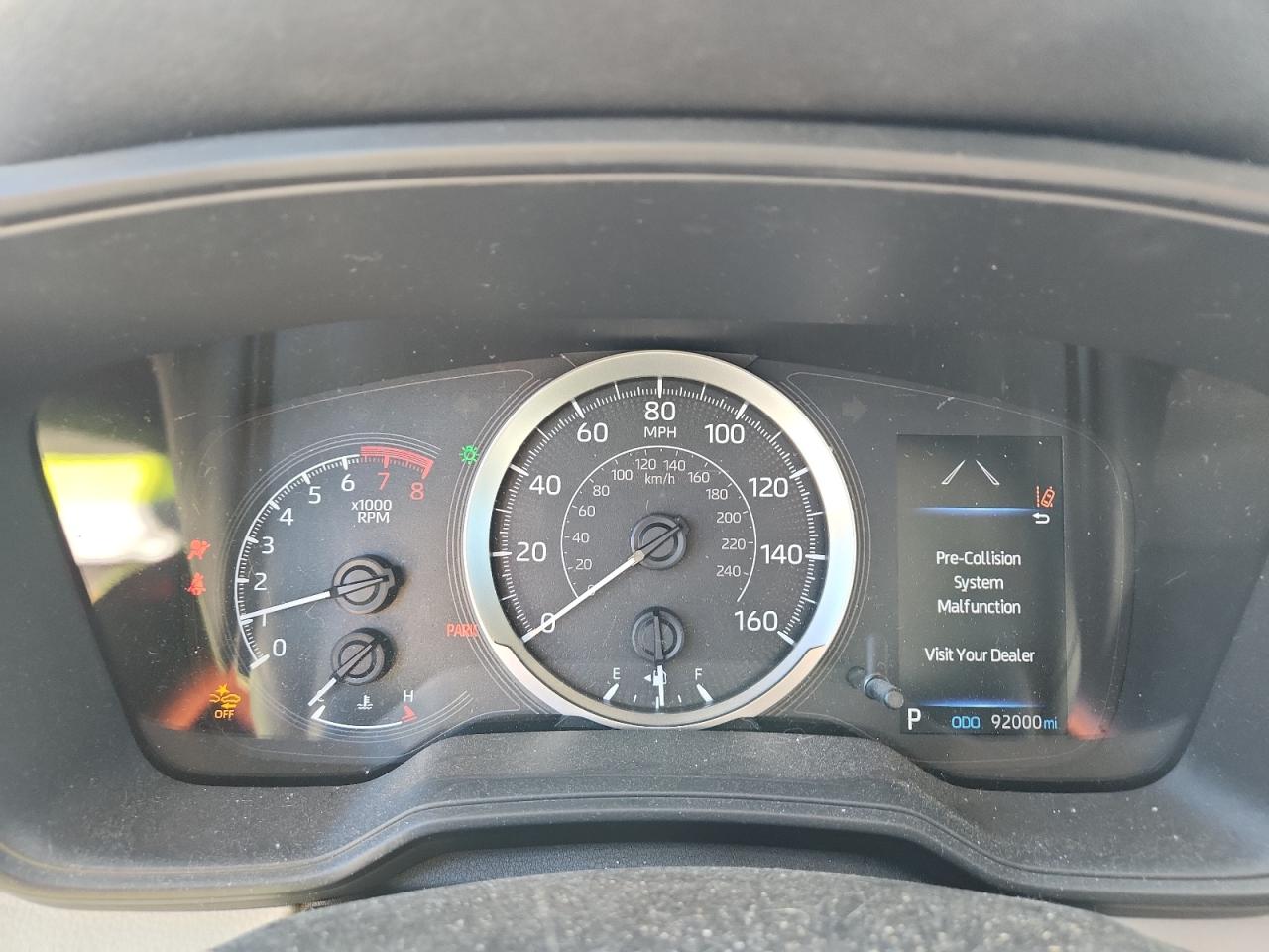 2020 TOYOTA COROLLA LE photo 9