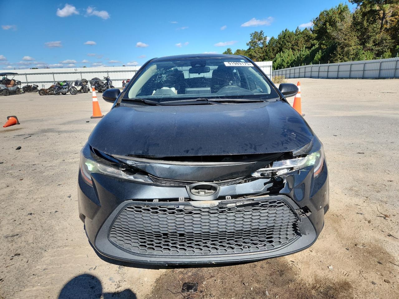 2020 TOYOTA COROLLA LE photo 5