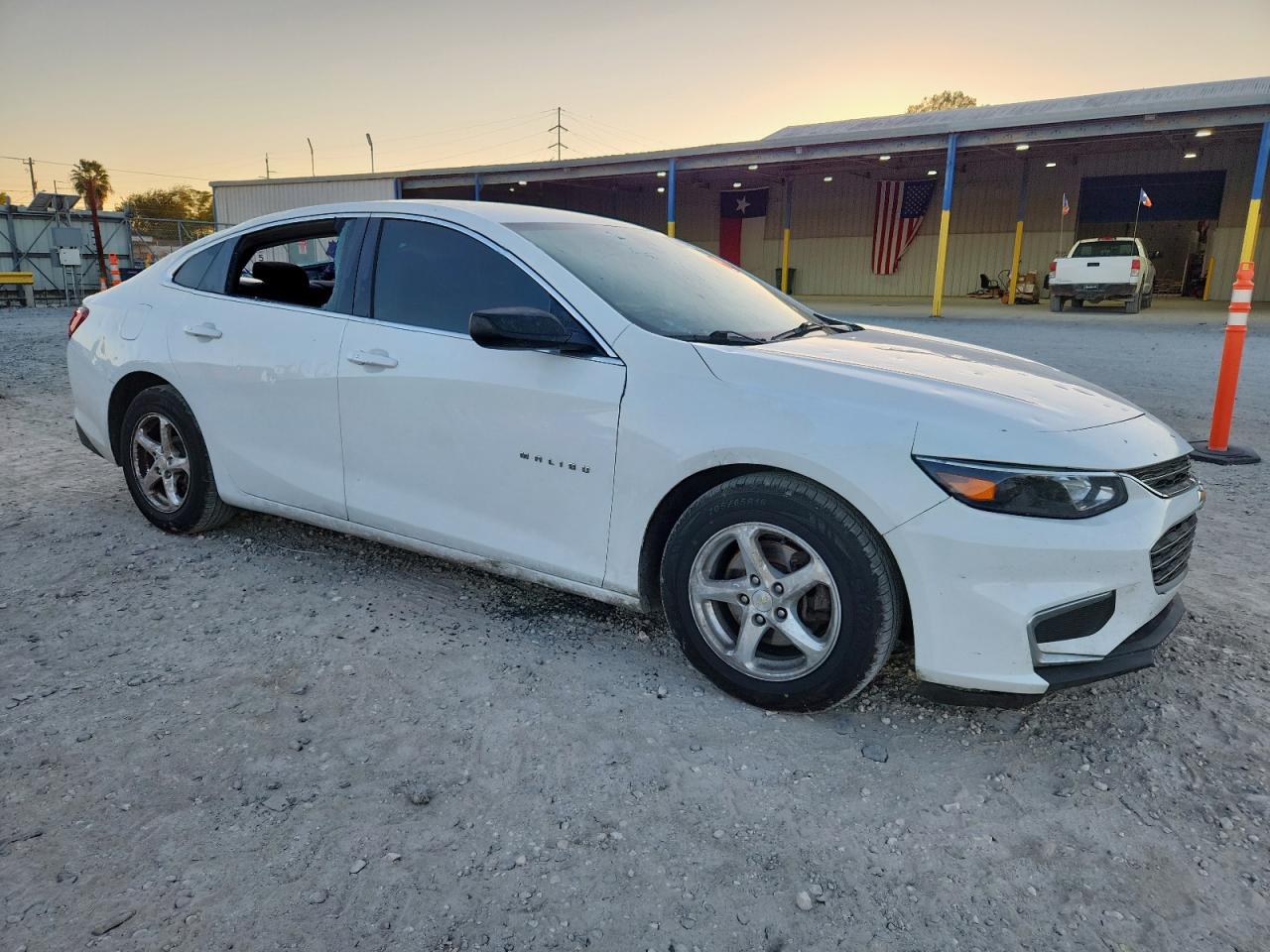2018 CHEVROLET MALIBU LS photo 7