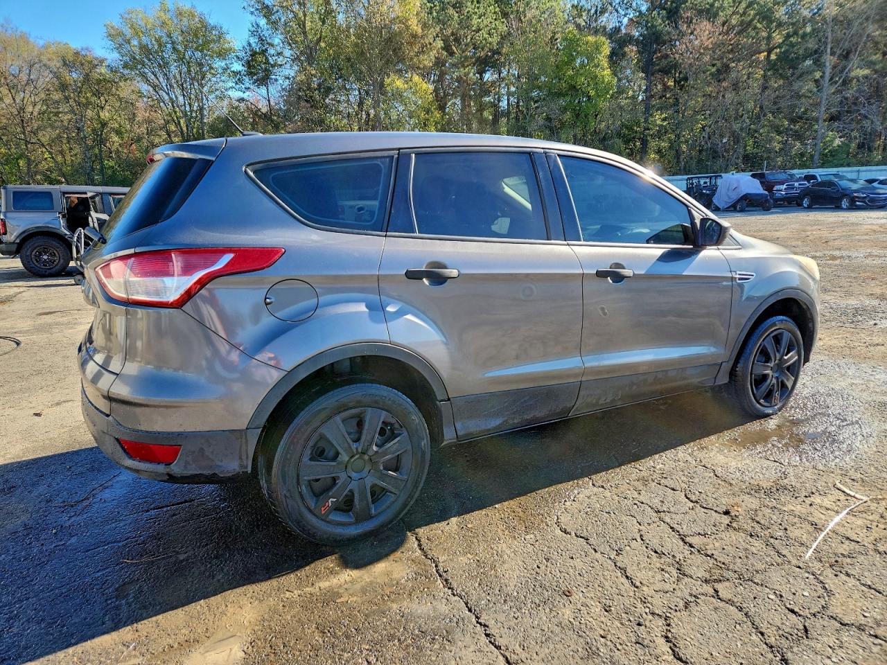 2013 FORD ESCAPE S photo 5