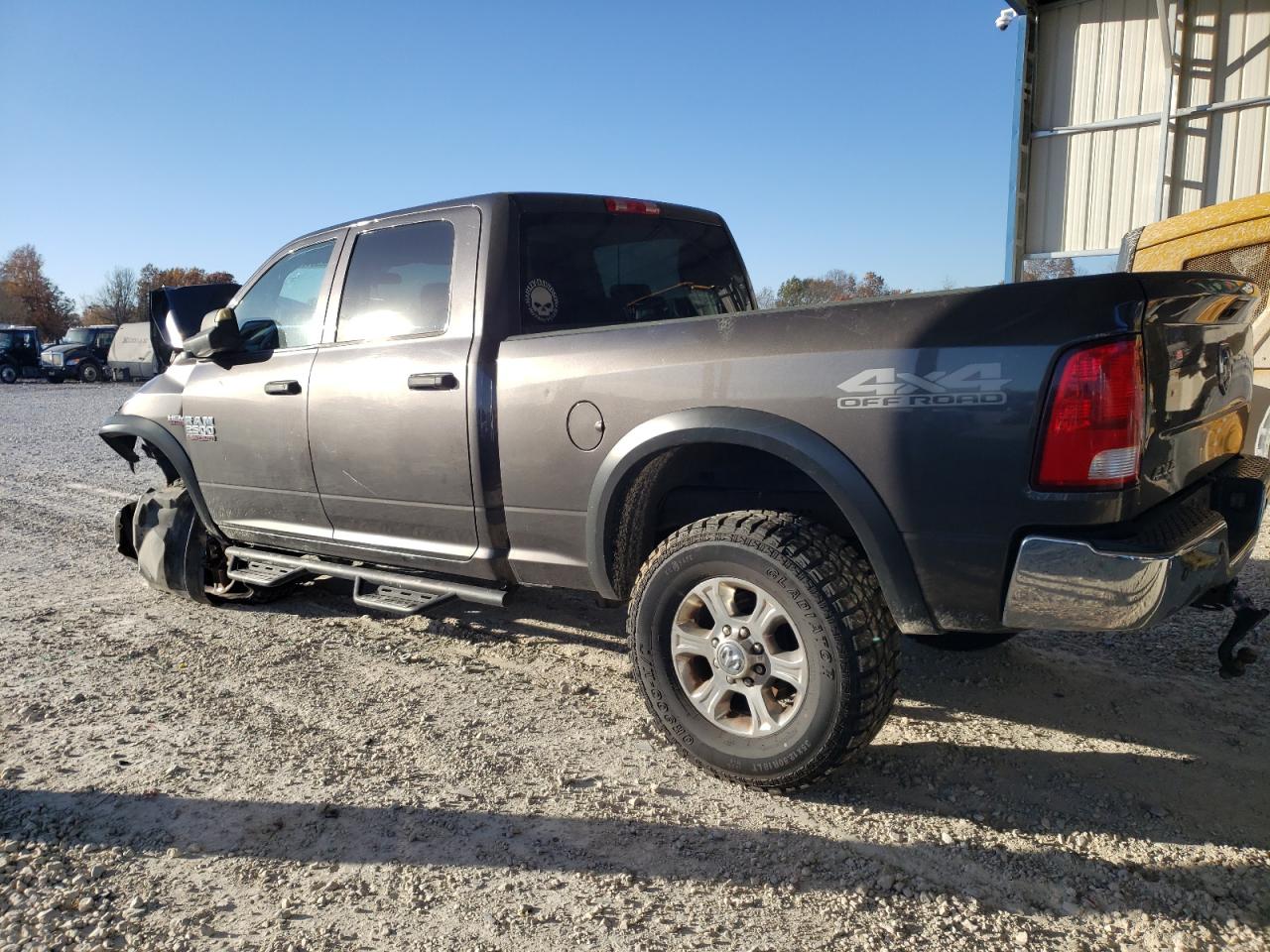 2017 RAM 2500 ST photo 3