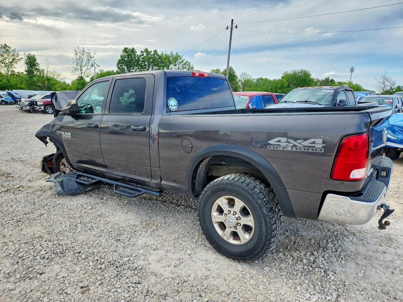 2017 RAM 2500 ST photo 4