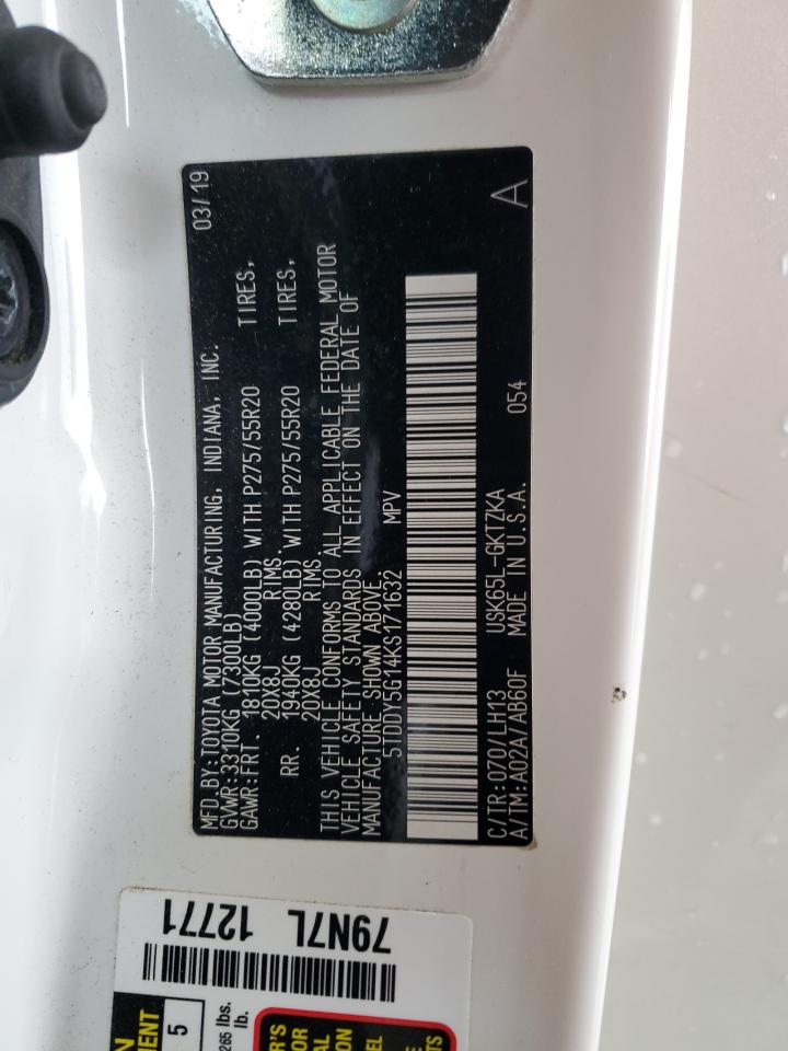 2019 TOYOTA SEQUOIA PLATINUM photo 13