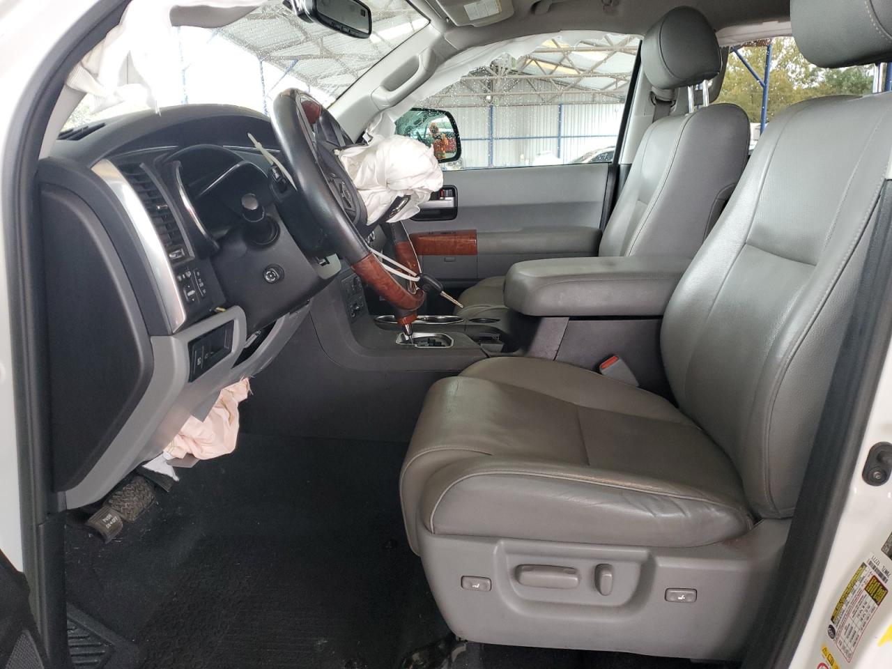 2019 TOYOTA SEQUOIA PLATINUM photo 7
