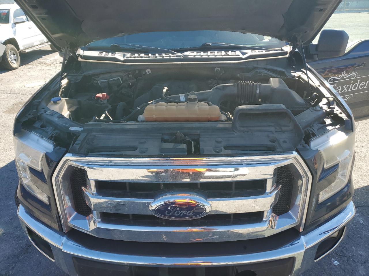 2015 FORD F150 SUPERCREW photo 11