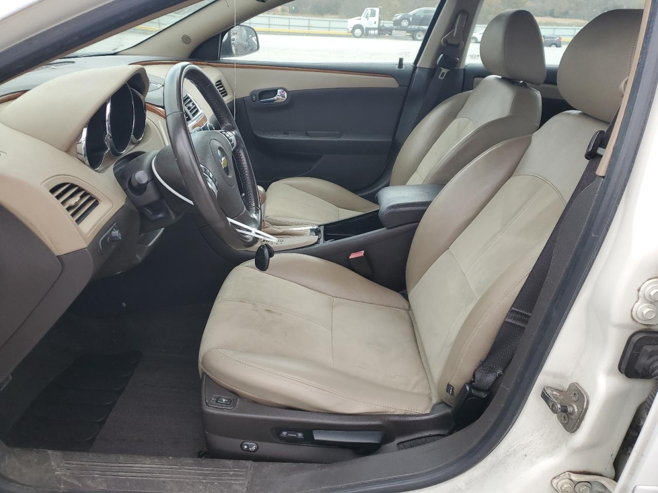 2011 CHEVROLET MALIBU 2LT photo 19