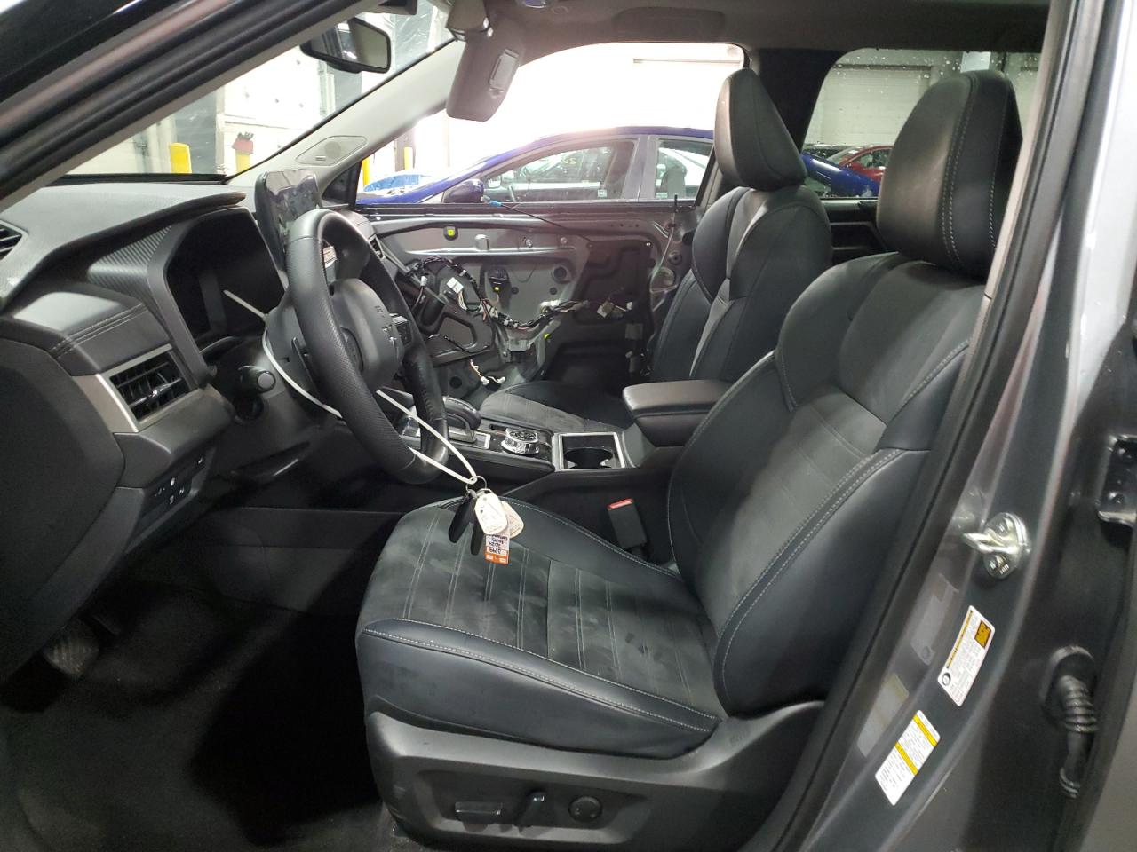 2024 MITSUBISHI OUTLANDER SE photo 13