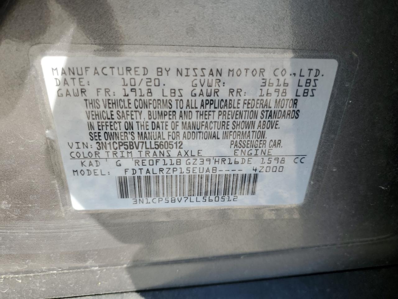 2020 NISSAN KICKS S photo 34