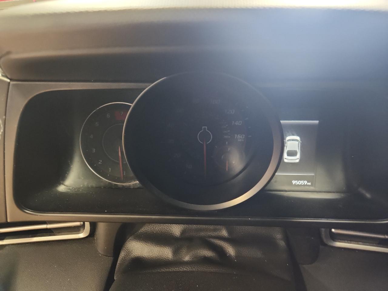 2021 HYUNDAI ELANTRA SE photo 9