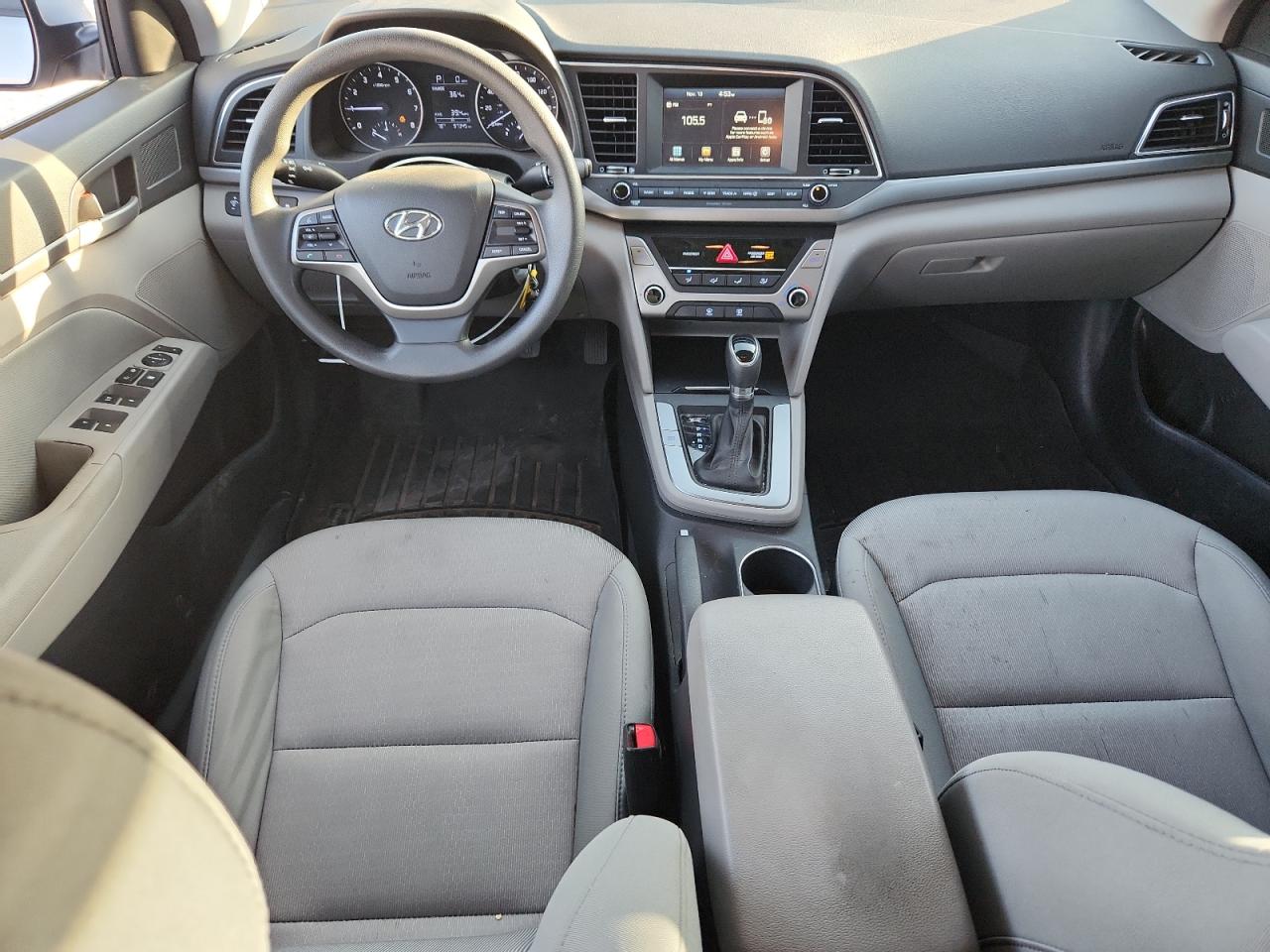 2017 HYUNDAI ELANTRA SE photo 8