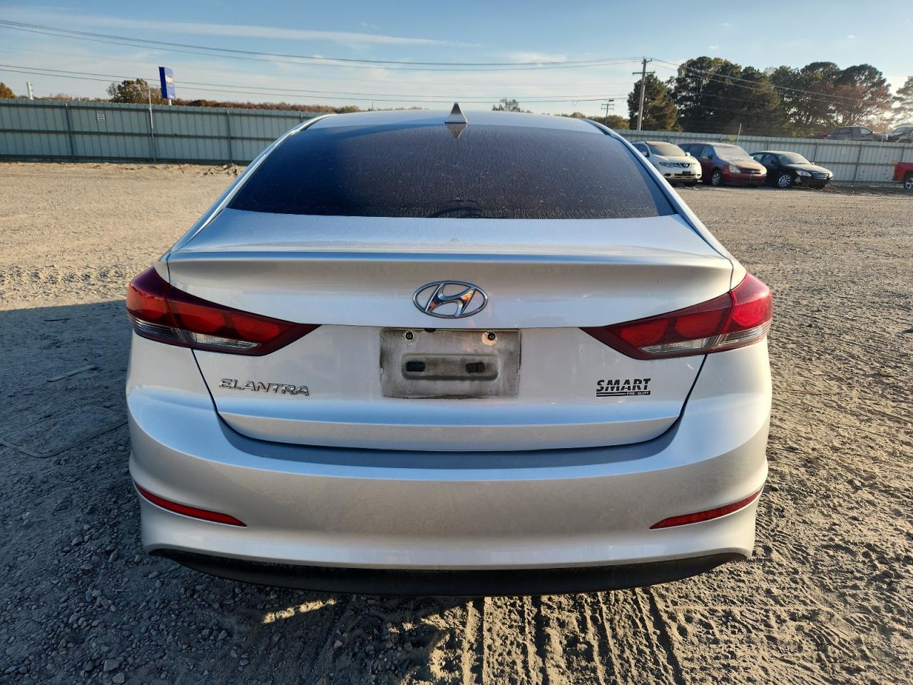 2017 HYUNDAI ELANTRA SE photo 6
