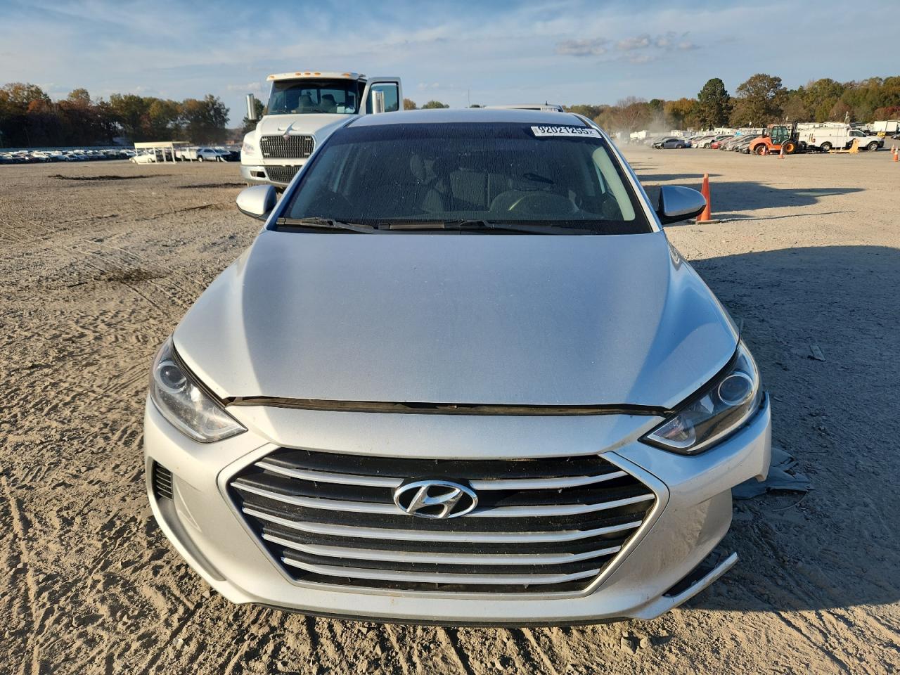 2017 HYUNDAI ELANTRA SE photo 5
