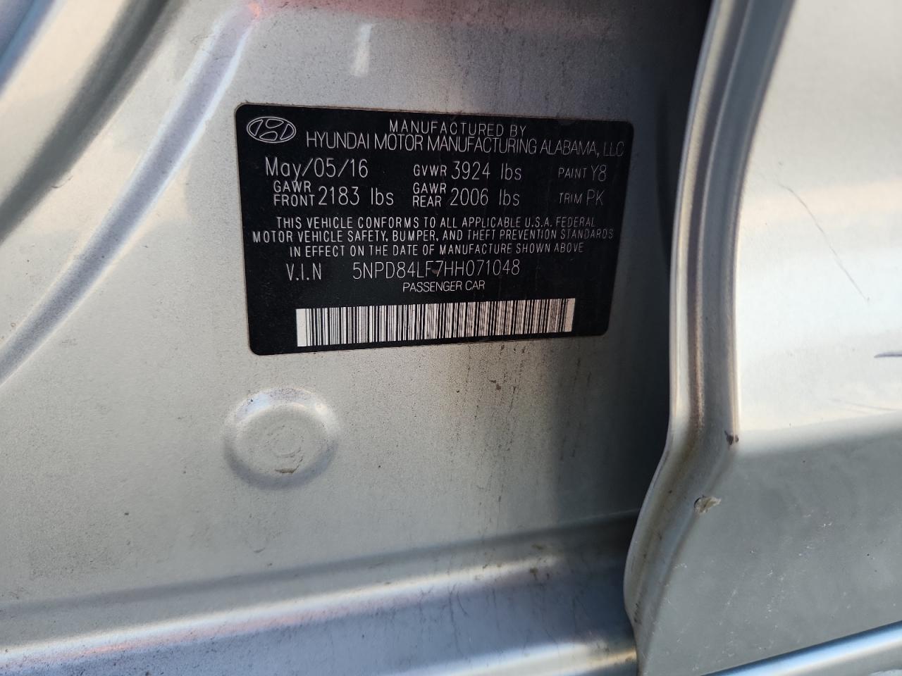 2017 HYUNDAI ELANTRA SE photo 12