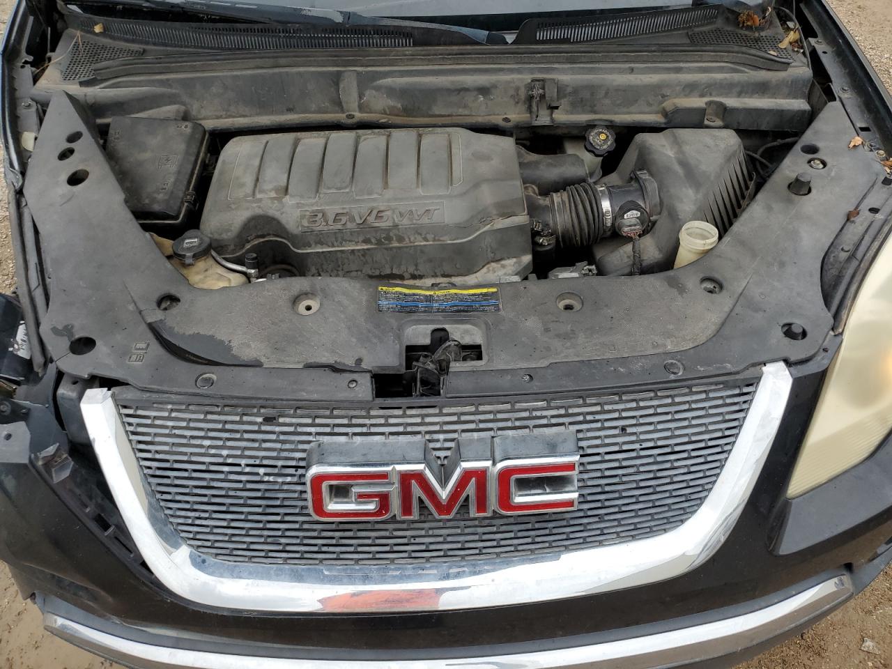 2008 GMC ACADIA SLE photo 23