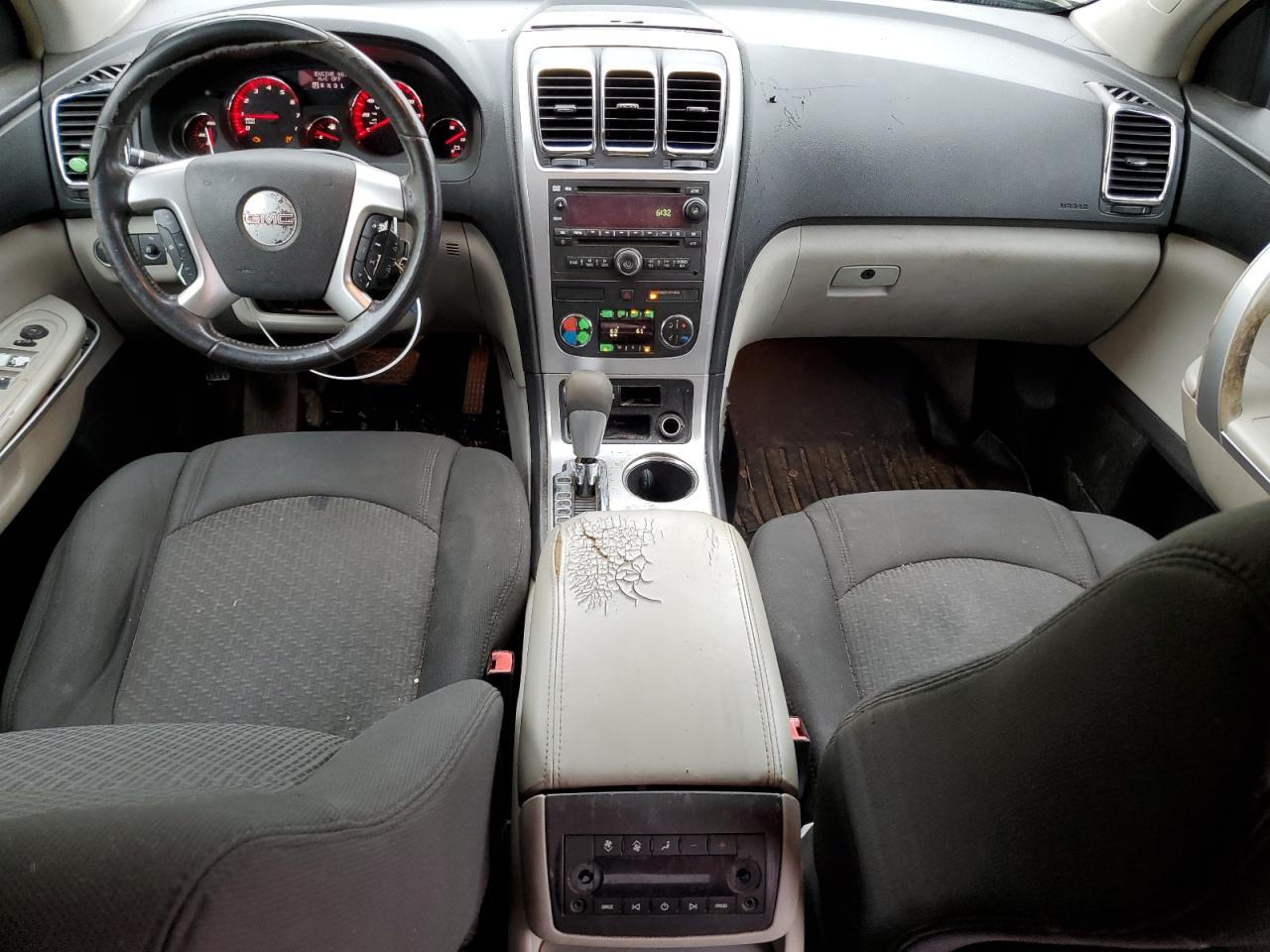 2008 GMC ACADIA SLE photo 15