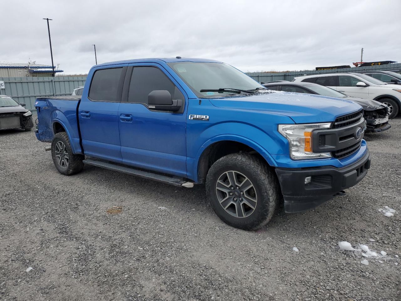 2016 FORD F150 SUPERCREW photo 4