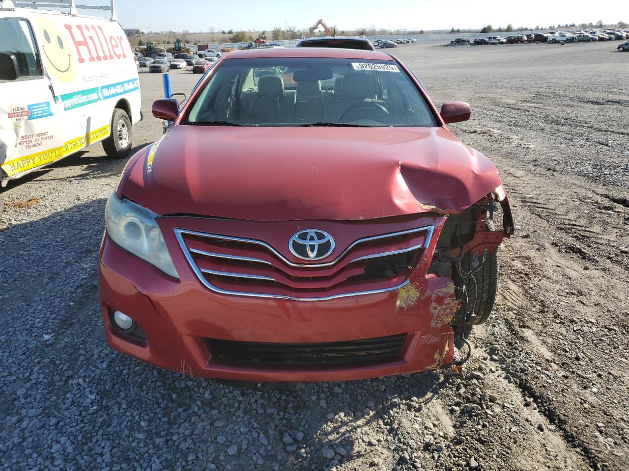 2011 TOYOTA CAMRY BASE photo 5