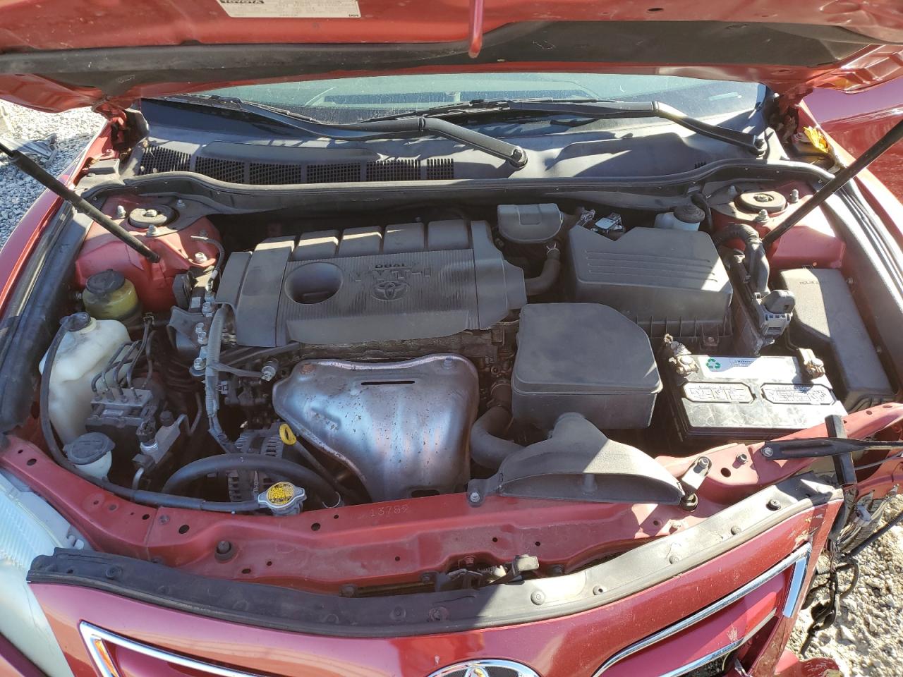 2011 TOYOTA CAMRY BASE photo 11