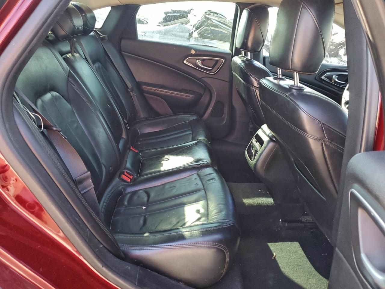 2015 CHRYSLER 200 C photo 10