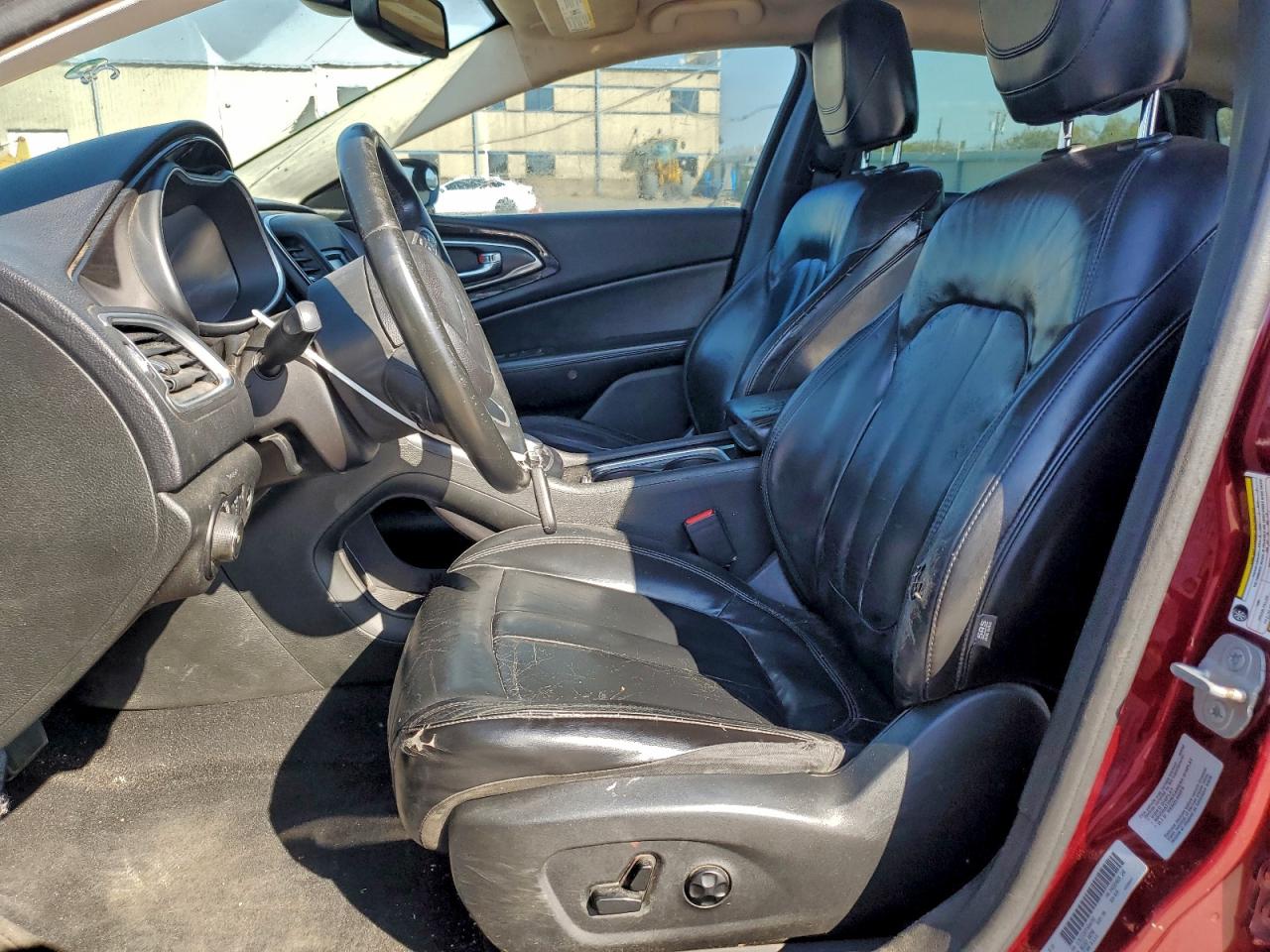 2015 CHRYSLER 200 C photo 7